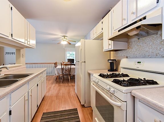 5th image of 7744 W Jefferson Ct #D