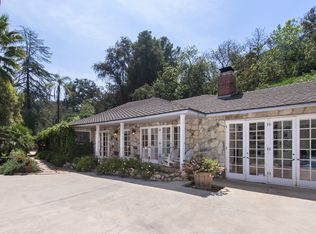 3811 Ventura Canyon Ave, Sherman Oaks, CA 91423
