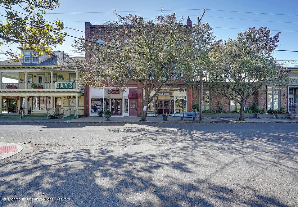1st image of 52 Pitman Ave APT 3J