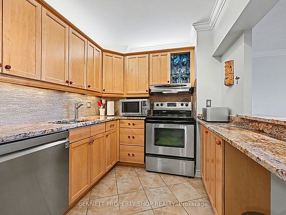 4th image of 1081 Ambleside Dr #1201