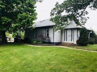 921 W Main St, Hoopeston, IL 60942