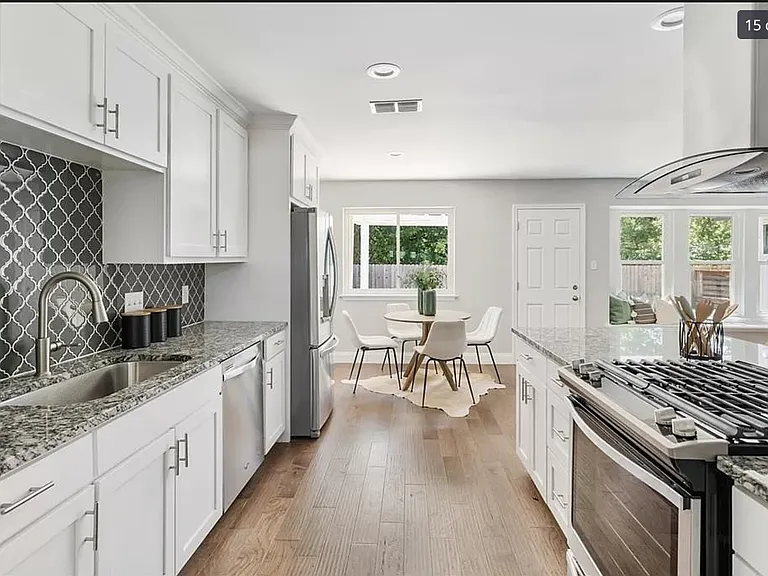 6201 Bridlington Cir — Photo 14