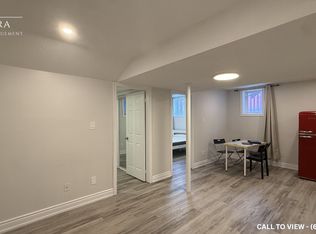 22 Vandervoort Dr #2, Richmond Hill, ON L4E0C6