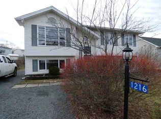 1216 Sackville Dr, Middle Sackville, NS B4E3G1