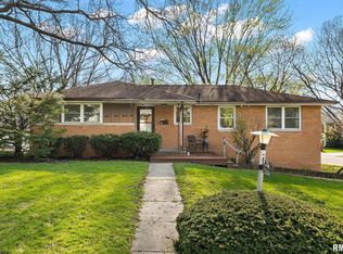 6925 N Patricia Ln, Peoria, IL 61614