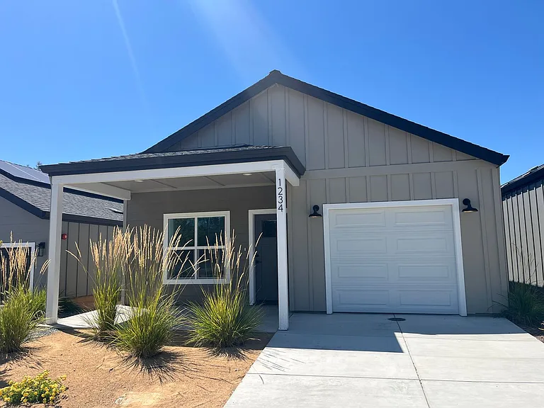 1234 Old Alturas Rd — Photo 1