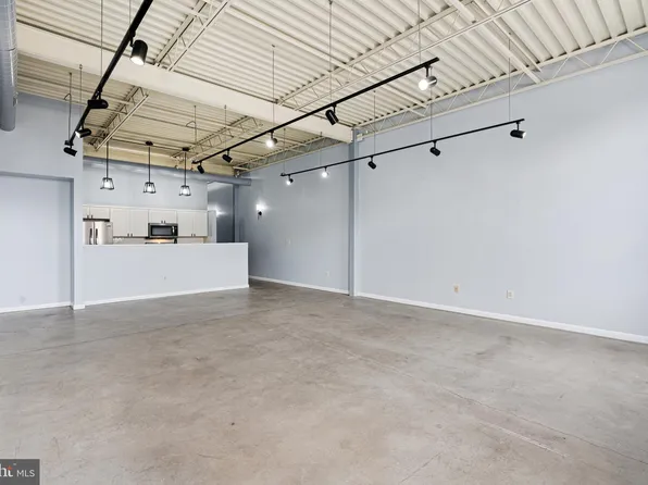 232 W Girard Ave #2B, Philadelphia, PA 19123