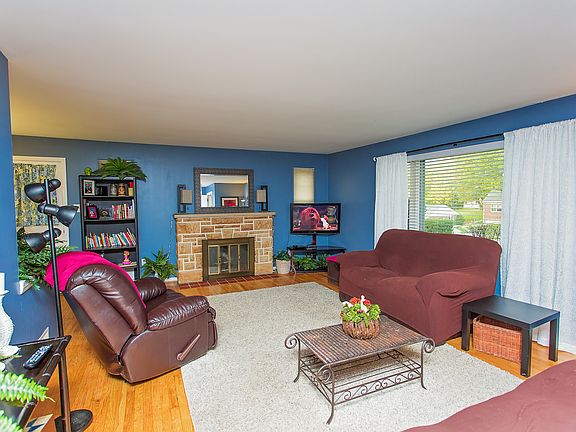 3rd image of 457 Leath Ave