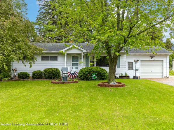 15157 Chetwyn Dr, Lansing, MI 48906