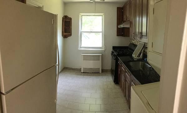 1st image of 7519 254th St #1F