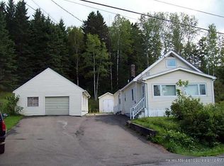 24 Highland Ave, Fort Kent, ME 04743