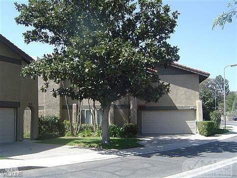 1st image of 1003 Saint Charles Pl