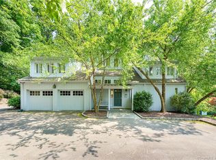 118 Greens Farms Rd, Westport, CT 06880