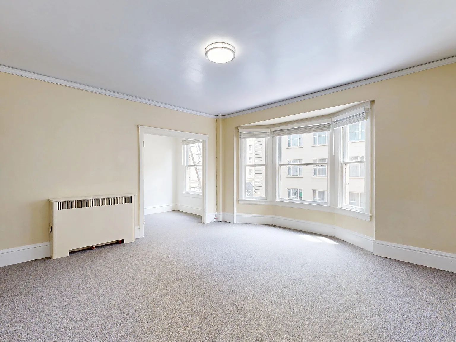 Charming Lower Nob Hill Studio | Pet Friendly & Prime Location — Photo 1