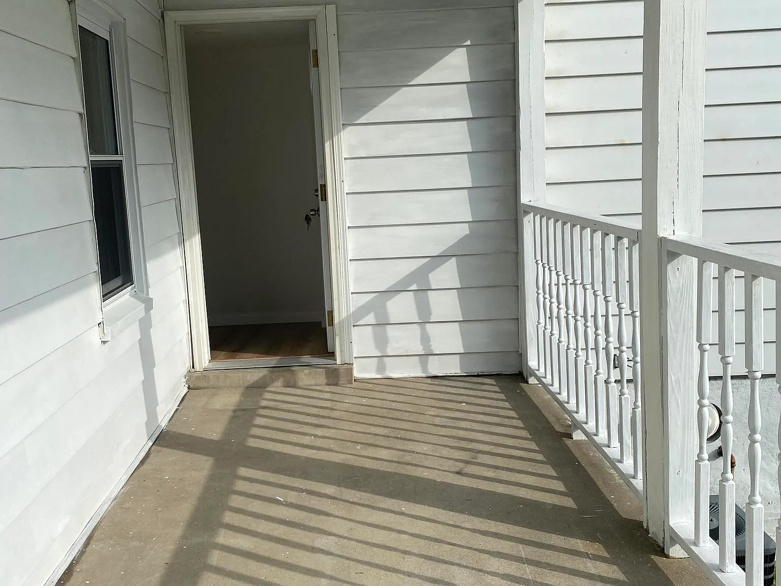 61 Pointview Rd — Photo 4
