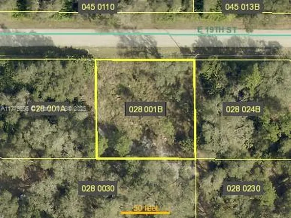 130 Napier Ave S, Lehigh Acres, FL 33974