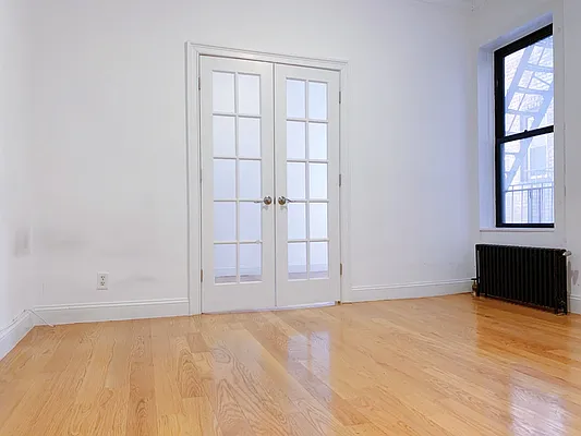 Rented by Bold New York | media 29