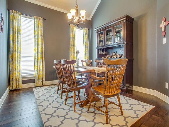 4th image of 1407 Shadow Hills Dr