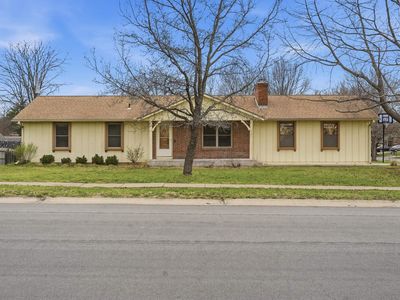 2601 SW Kingsrow Rd, Topeka, KS, 66614
