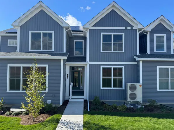 407 Old Farm Road, South Burlington, VT 05403