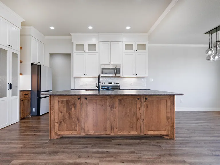 133 Bell St — Photo 10