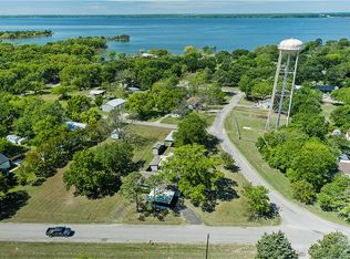552 Oak Leaf Trl, East Tawakoni, TX 75472