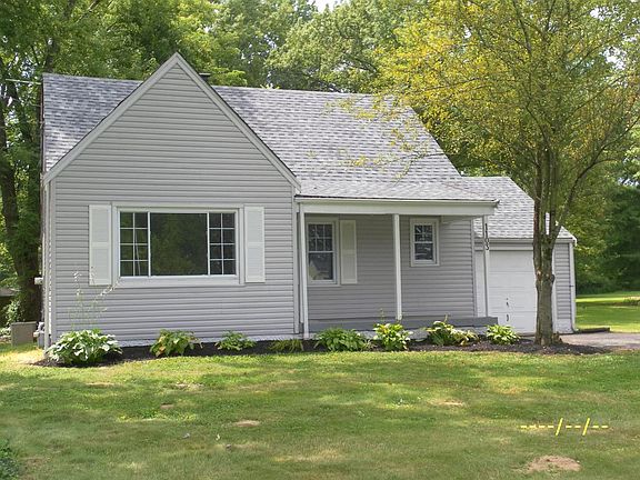 5th image of 1103 Lang Rd