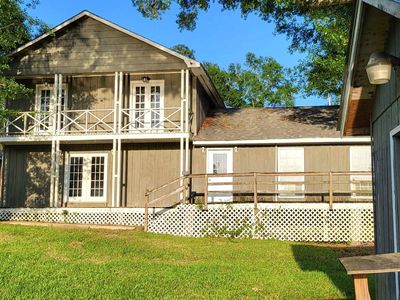 904 E Lakeshore Dr, Carriere, MS, 39426