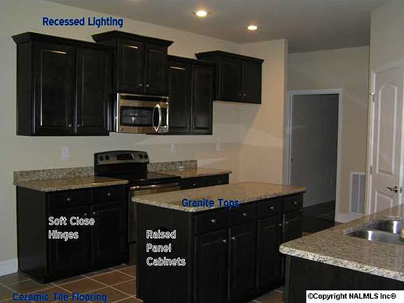 4th image of 7920 Gabriela Dr