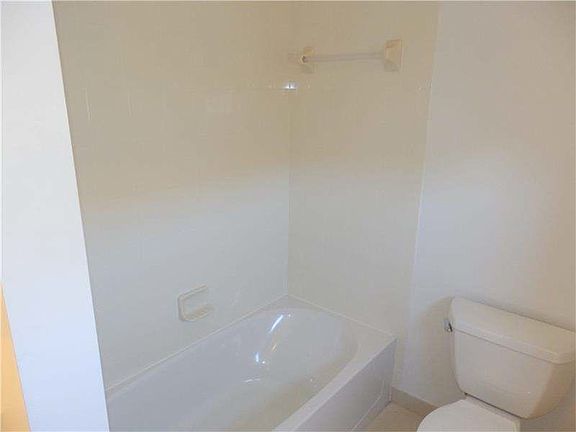5th image of 1853 Coral Heights Ln