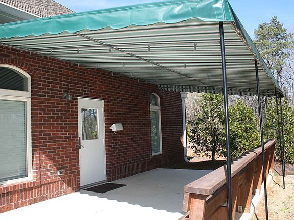 Back patio with benches and audio