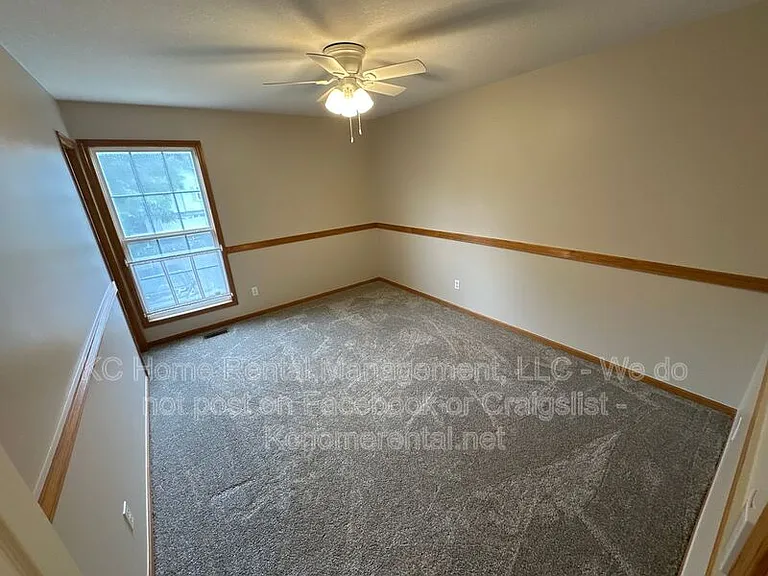 1224 SE Princeton Dr — Photo 16