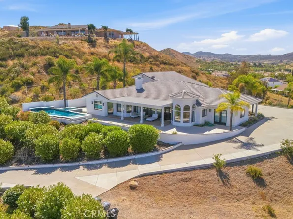 30931 Blackhorse Dr, Quail Valley, CA 92587