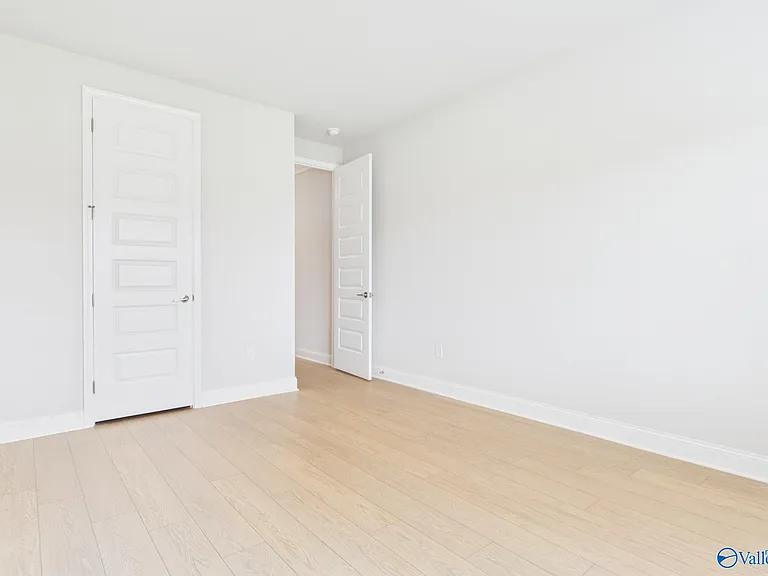 22567 Donahue Rd — Photo 41