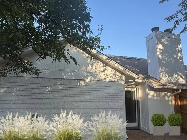 1030 Pruett Dr, Edmond, OK 73003