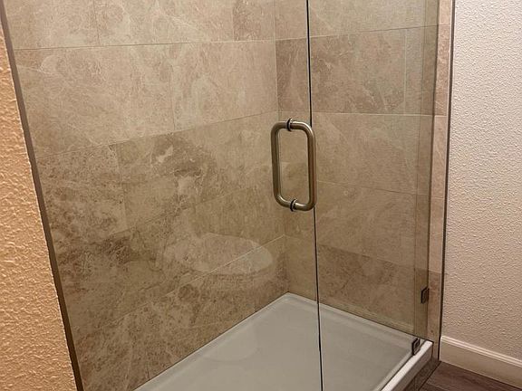 3rd image of 2558 Monty Court Rd