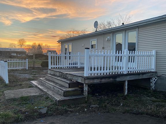 5th image of 122 Colgan Rd