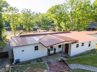 154 Possum Point Dr, Eatonton, GA 31024