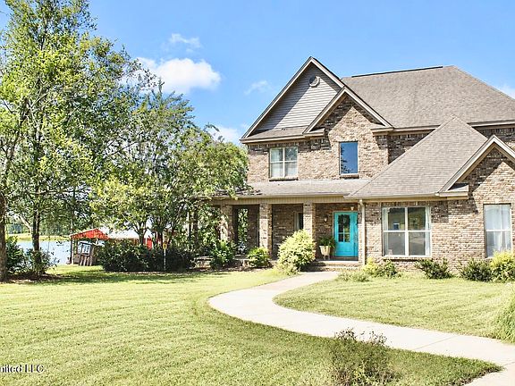 2nd image of 1037 Wellington Ridge Dr