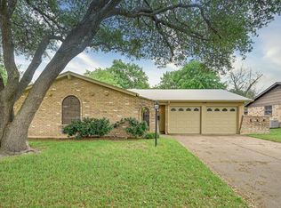 1513 Linwood Ln, Edgecliff Village, TX 76134