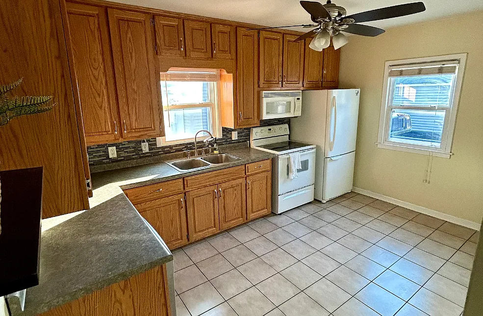 140 Morgan Road - OP - 1 — Photo 2