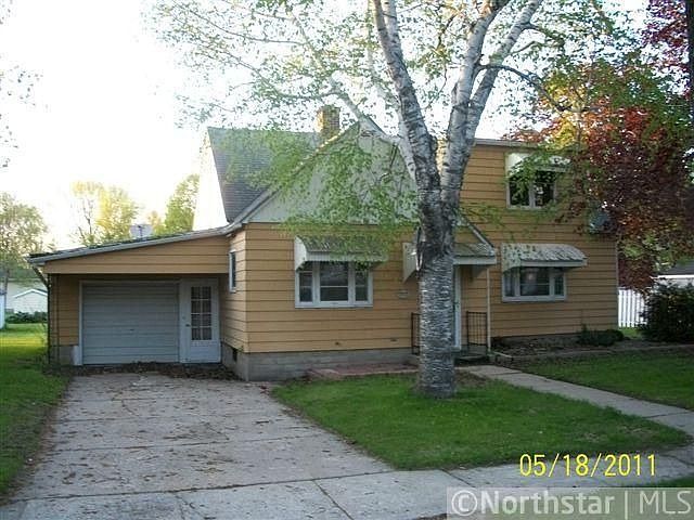 1st image of 305 W Chandler St