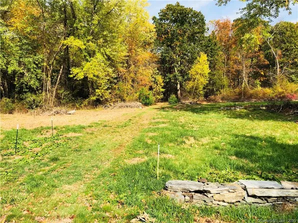 0 Hill Rd, Thompson, CT 06277