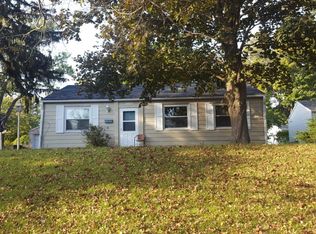 3801 10th Ave, Moline, IL 61265