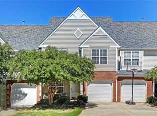 6700 Earnhardt Dr, Greensboro, NC 27410