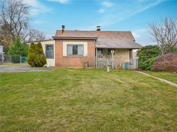 3137 Willett Rd, Pittsburgh, PA 15227