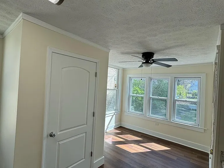 2706 Hale Ave — Photo 22