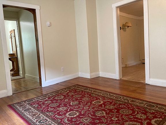 2nd image of 6 Pearl St APT 1