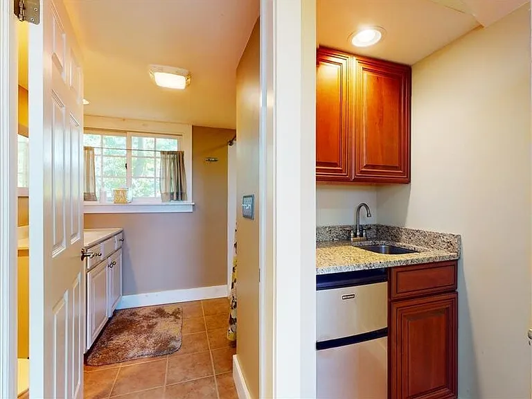 830 Pine Tree Ln — Photo 24