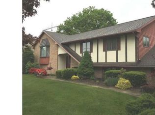 788 N Church Rd, Sinking Spring, PA 19608